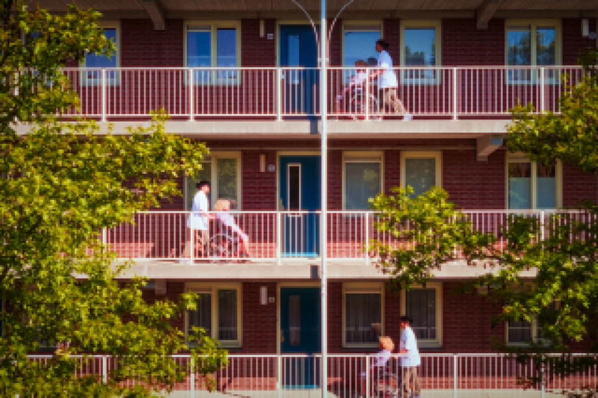 NEST: van gesprekken aan de keukentafel in een seniorenflat tot voorstelling